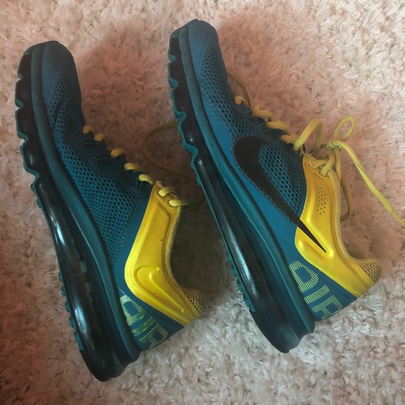 Nike Shoes - Nike Air Max Shoes